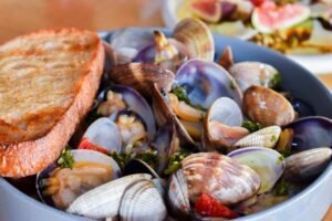 liv's long beach seafood belmont shore
