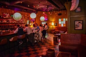 baby gee bar long beach