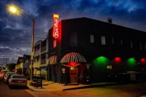 baby gee bar long beach