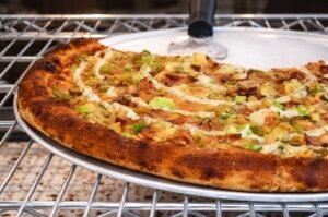 anna's pizza joint long beach